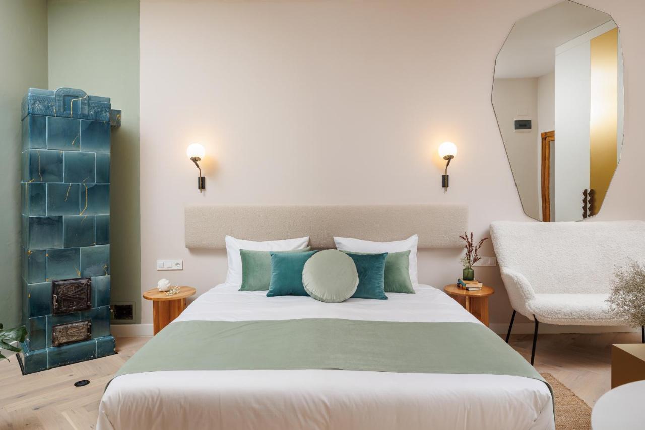 Aries' Collection Luxury Suites Brasov Exterior photo