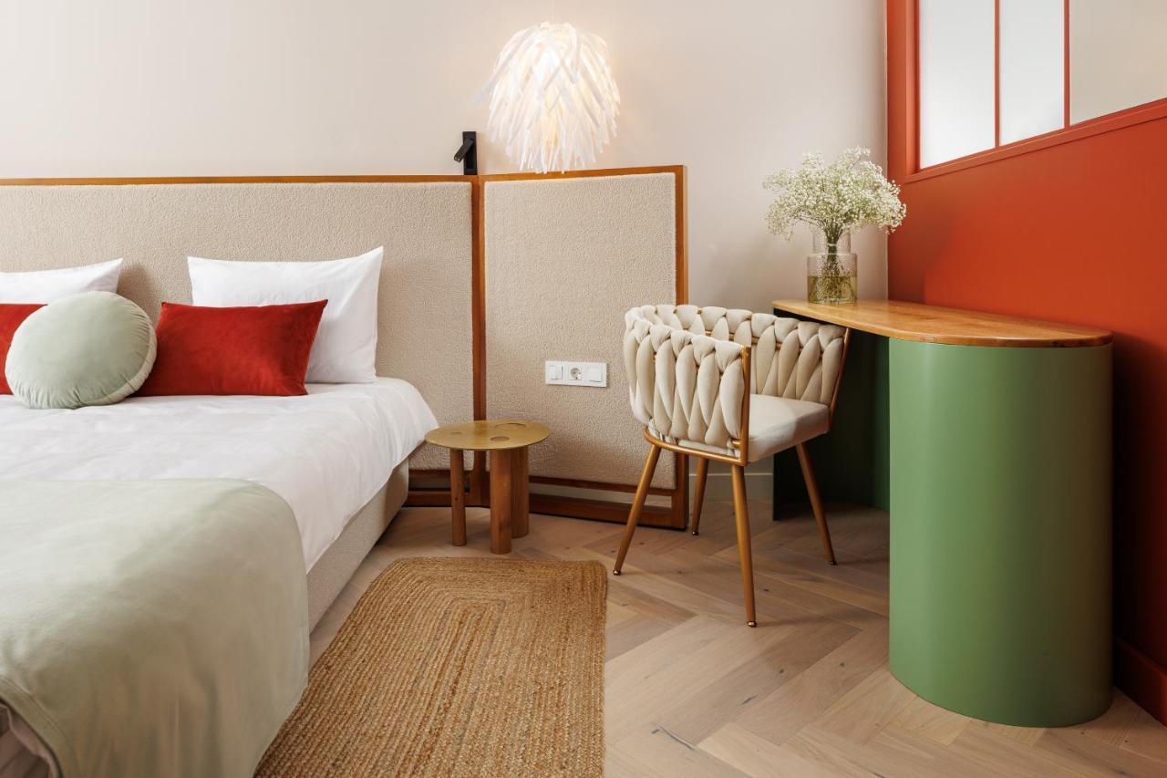 Aries' Collection Luxury Suites Brasov Exterior photo