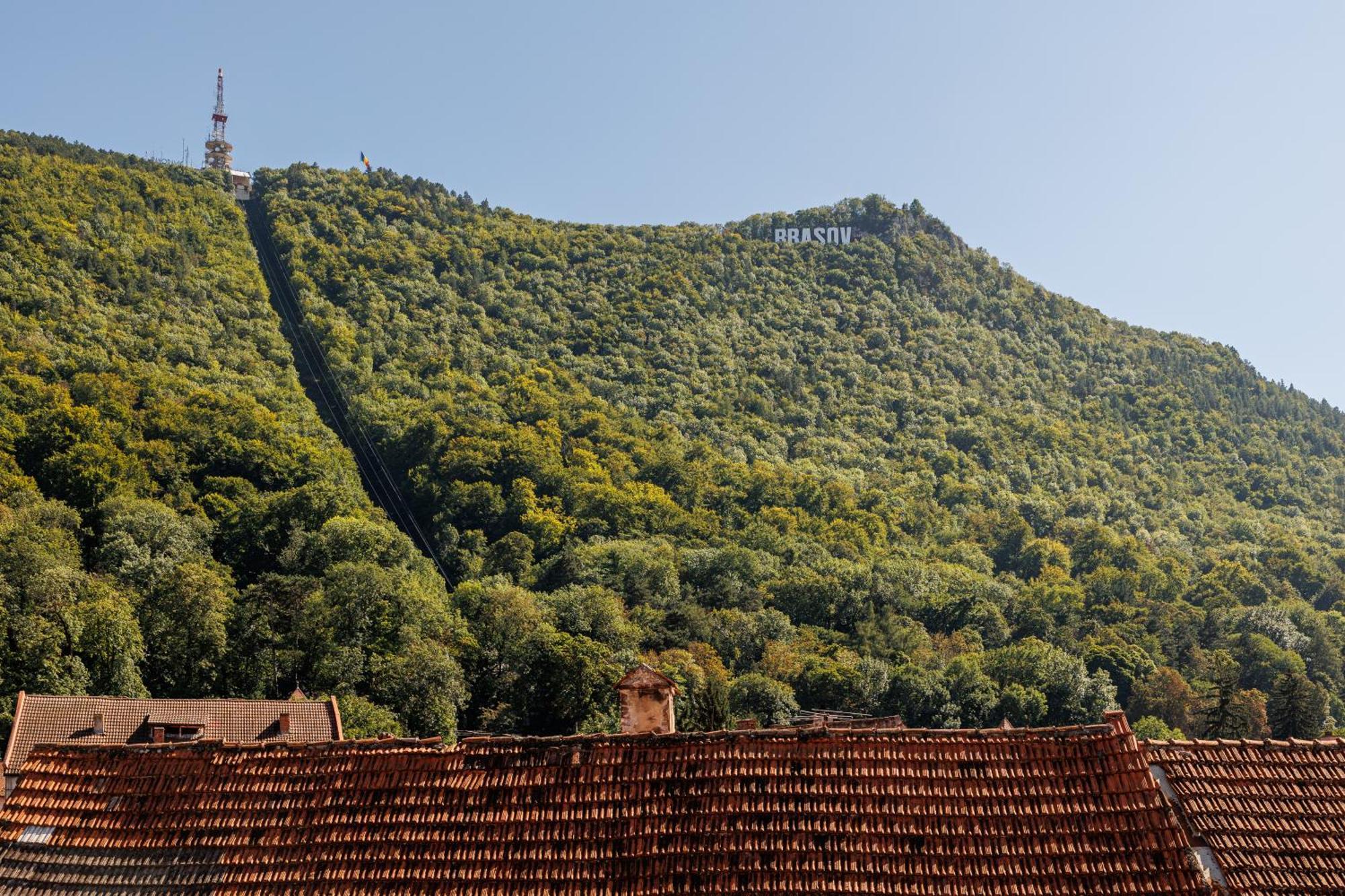 Aries' Collection Luxury Suites Brasov Exterior photo
